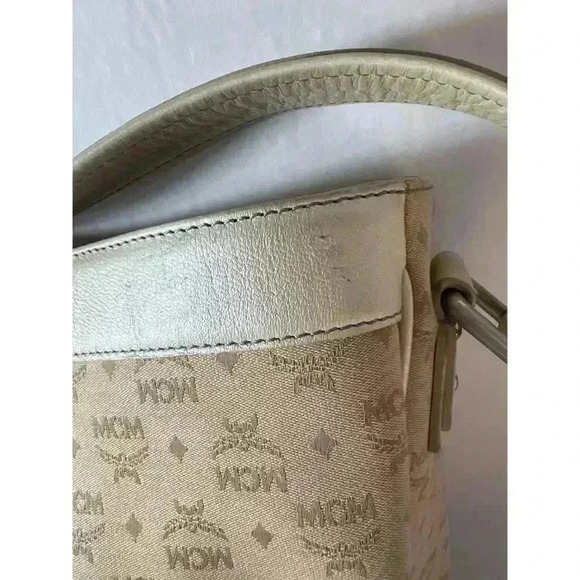 Mcm purse - Picture 3 of 7